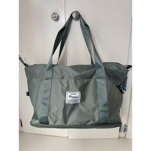 NWT Floless Duffle Bag Nylon Weekender Travel Gym Expendable Bottom Compartment